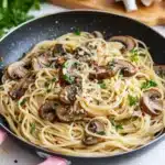 Mushroom and Garlic Spaghetti Dinner Recipe