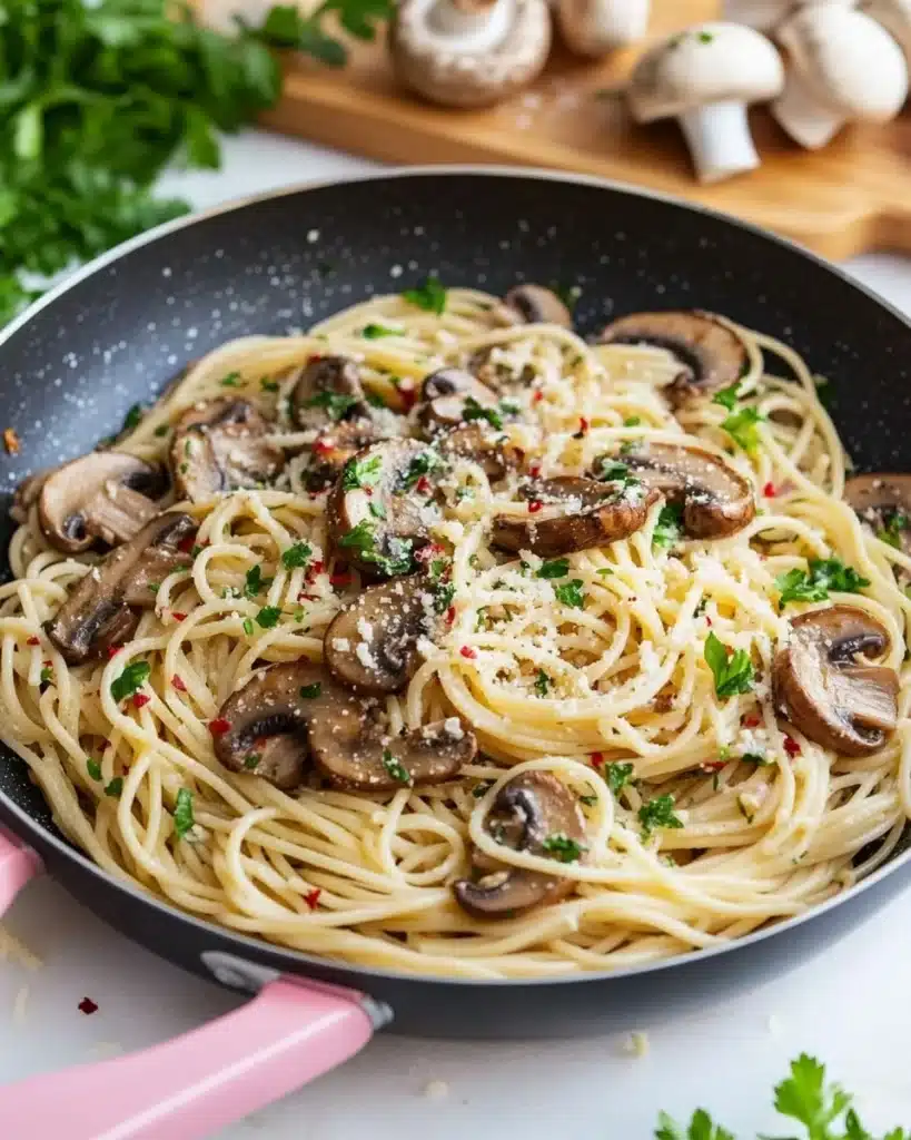 Mushroom and Garlic Spaghetti Dinner Recipe