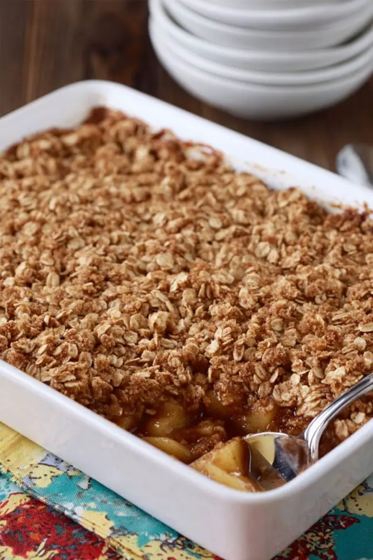 Amish-Style Apple and Cinnamon Baked Oatmeal Recipe