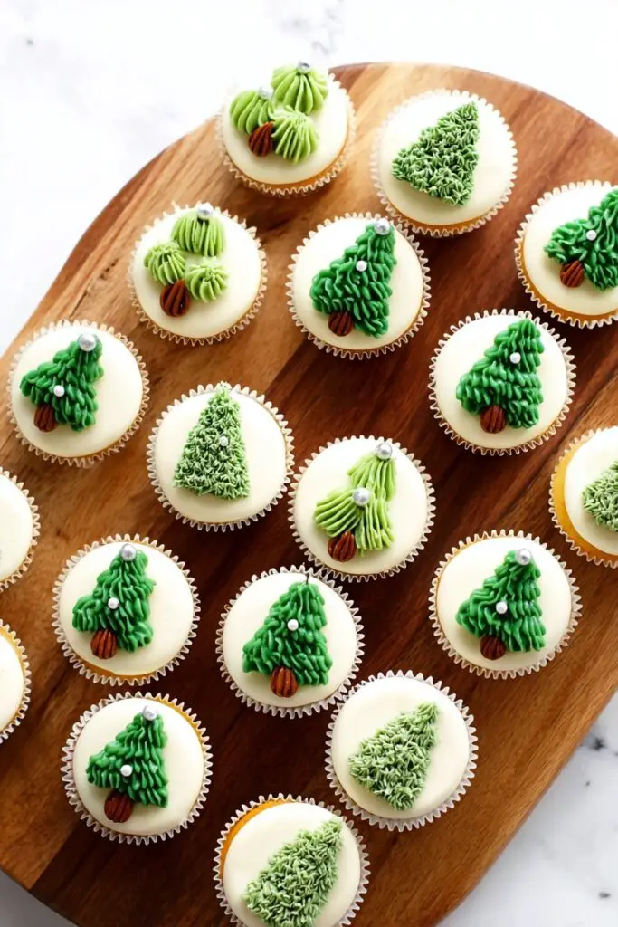 Christmas Vanilla Cupcakes with Buttercream Recipe